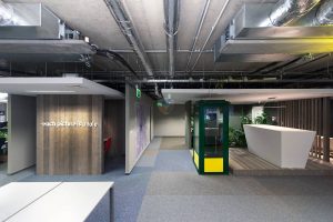 156662_dentsu-aegis-mnhjpg-6593